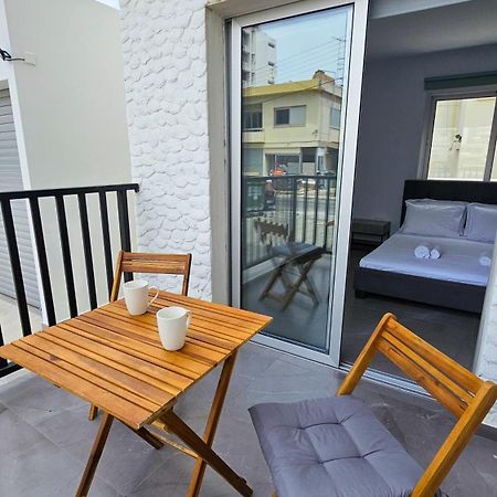Eviathe Apartments Larnaca Ngoại thất bức ảnh