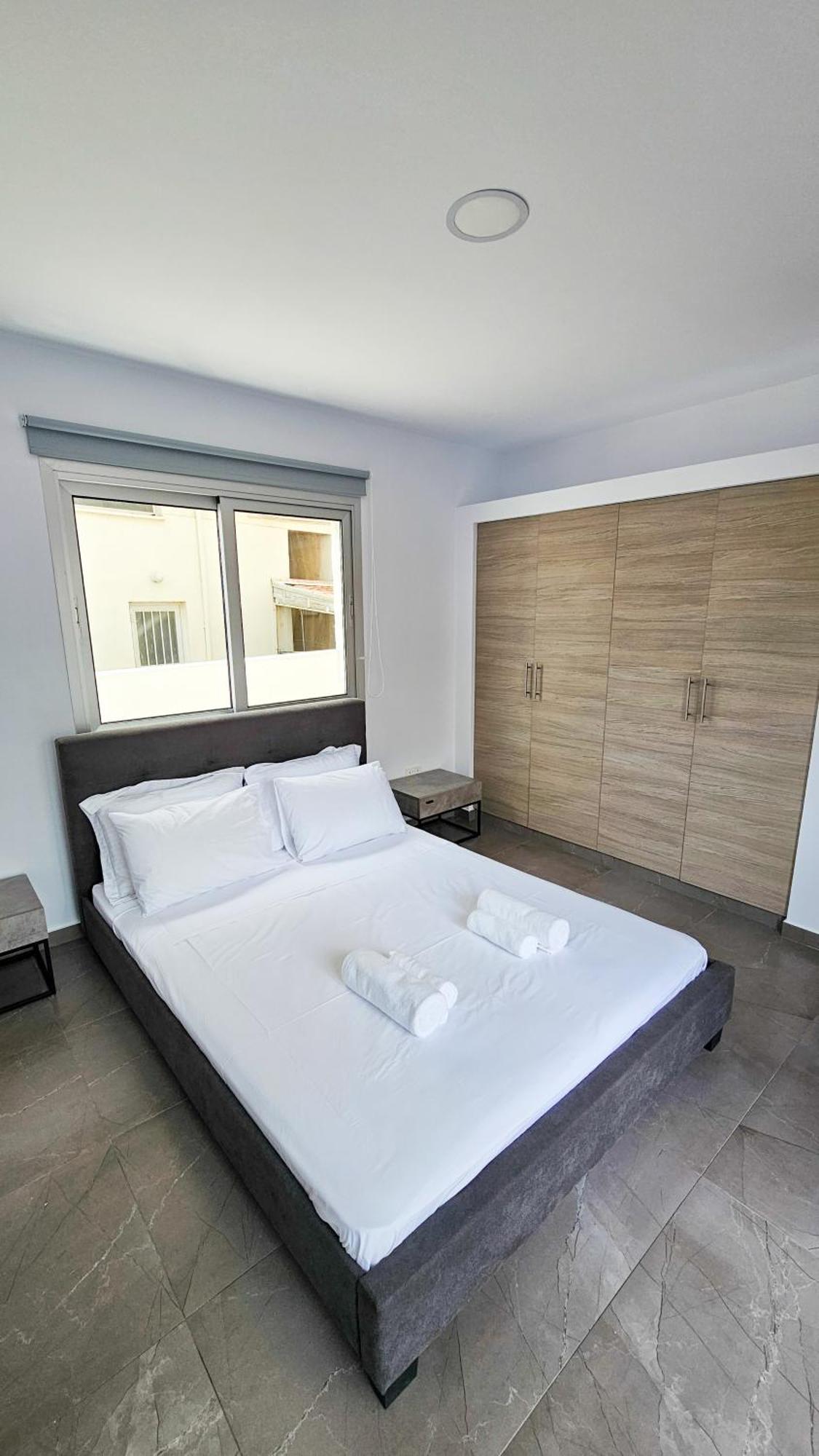 Eviathe Apartments Larnaca Ngoại thất bức ảnh